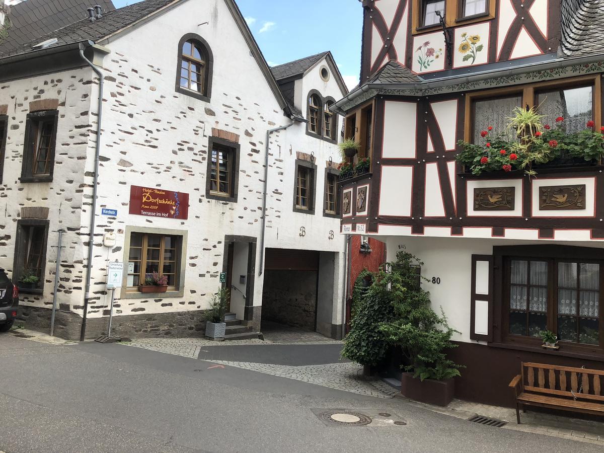 Hotel Zur Dorfschaenke Klotten Extérieur photo